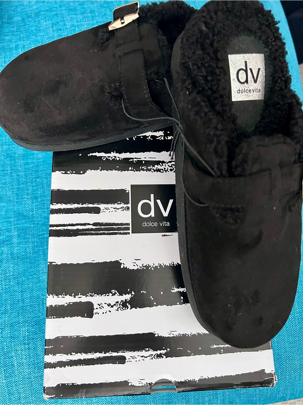 NWT!! dv by Dolce Vita Black Faux-Suede Fleece-Lined Slip-On Mules Size 7